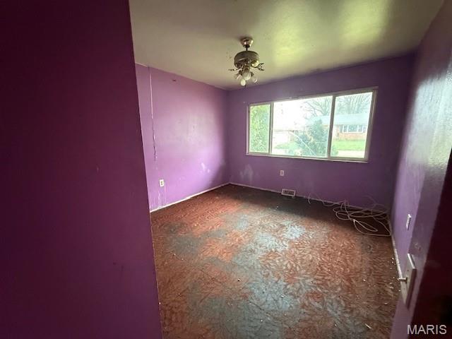 10027 Grosvenor Drive