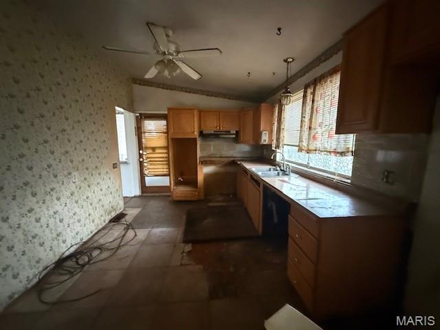 10027 Grosvenor Drive