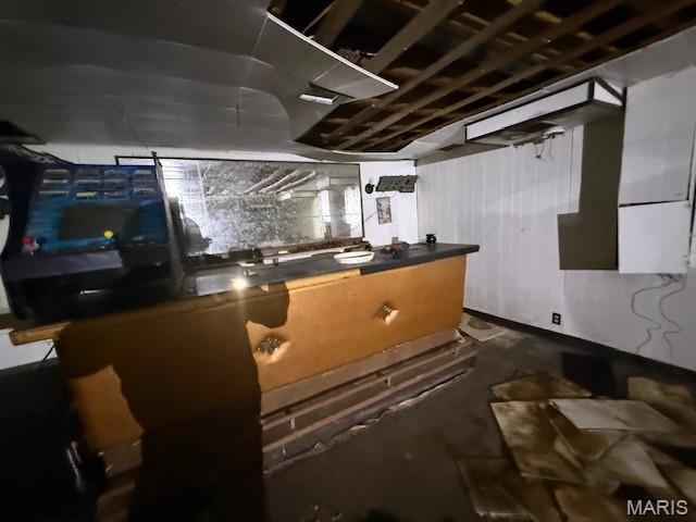 10027 Grosvenor Drive