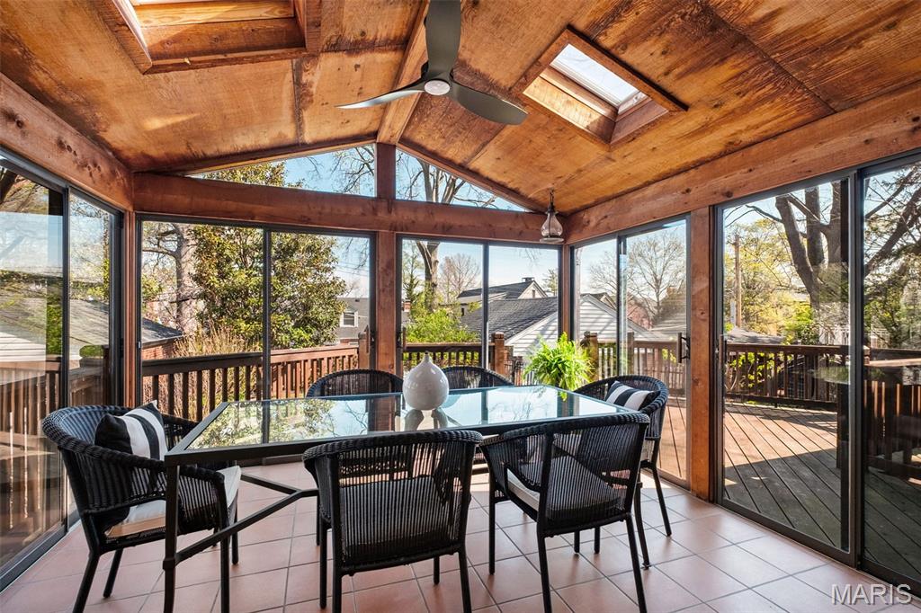 8105 Kingsbury Boulevard