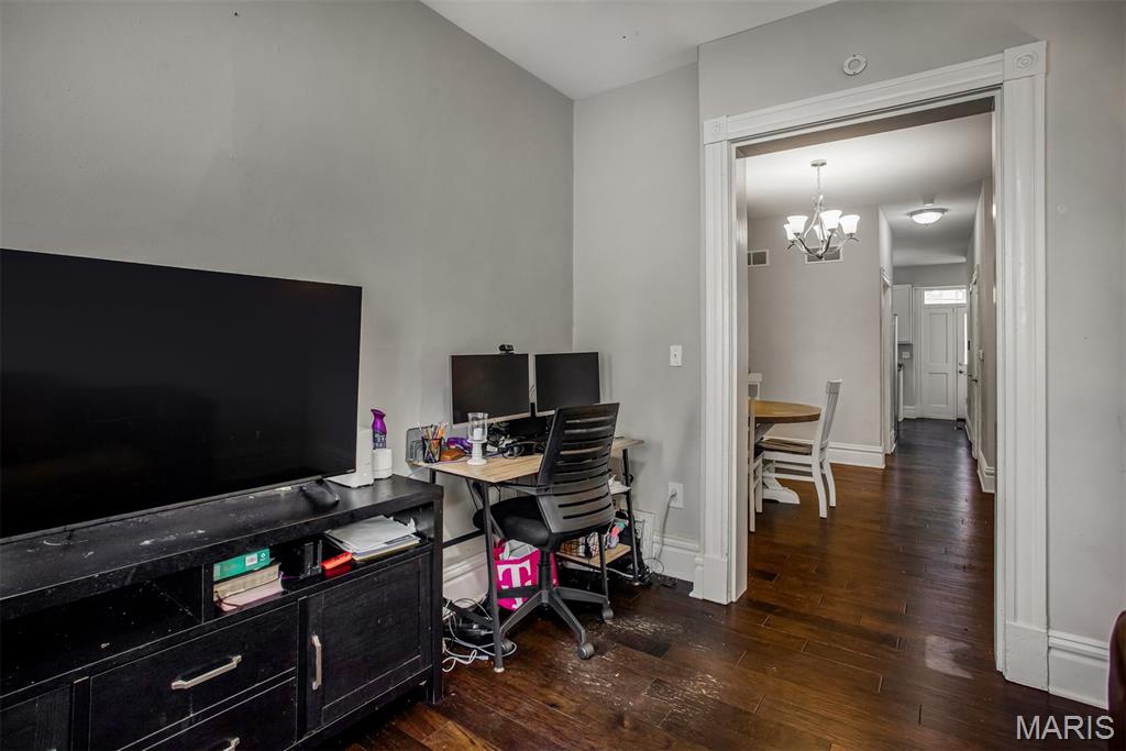 3857 Virginia Avenue