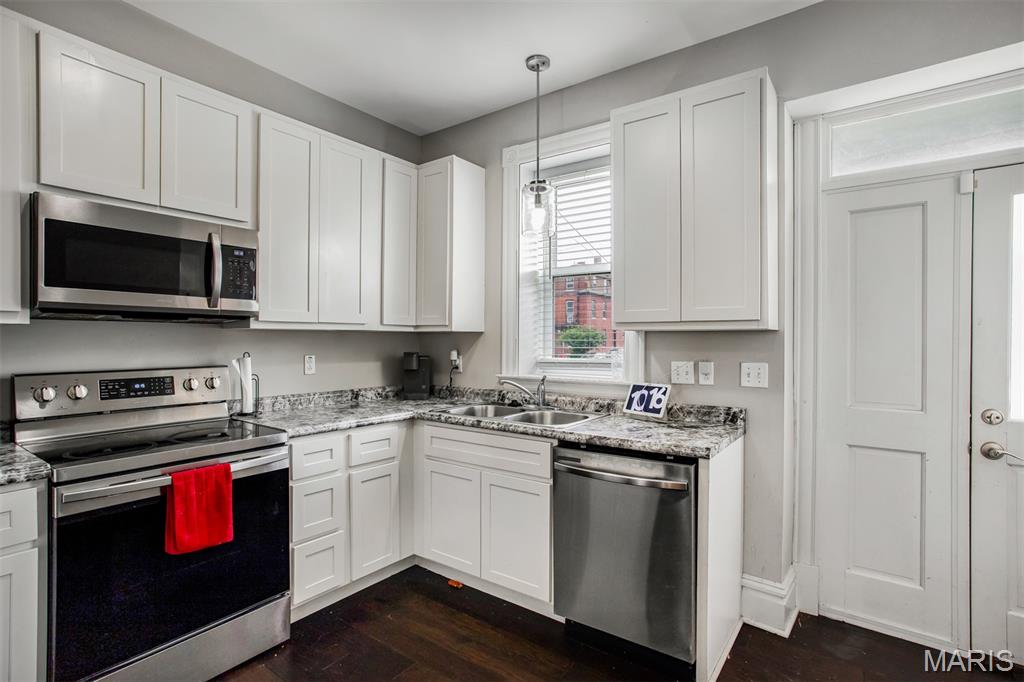 3857 Virginia Avenue