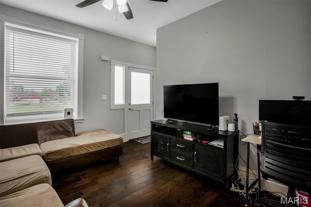 3857 Virginia Avenue