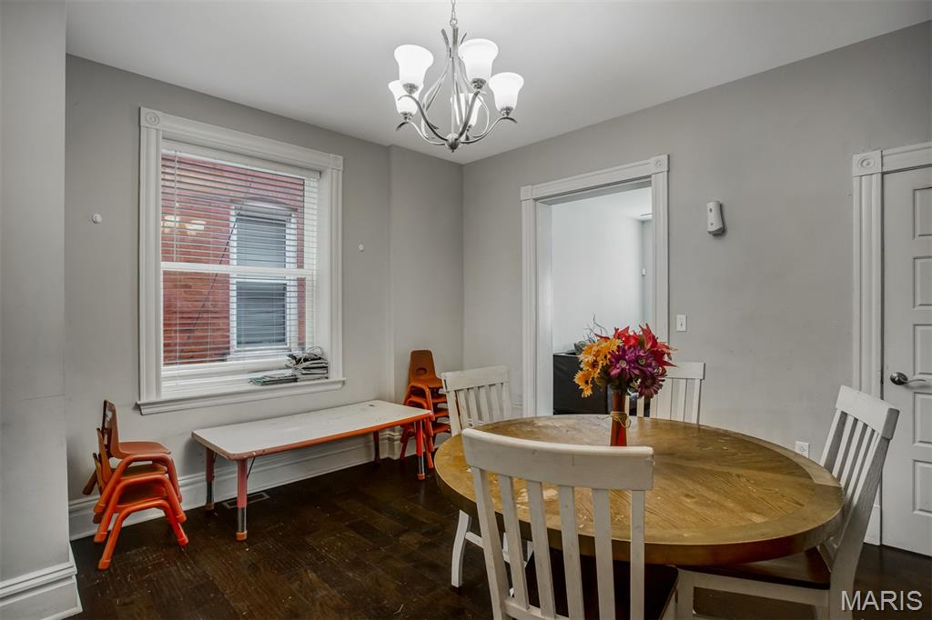 3857 Virginia Avenue