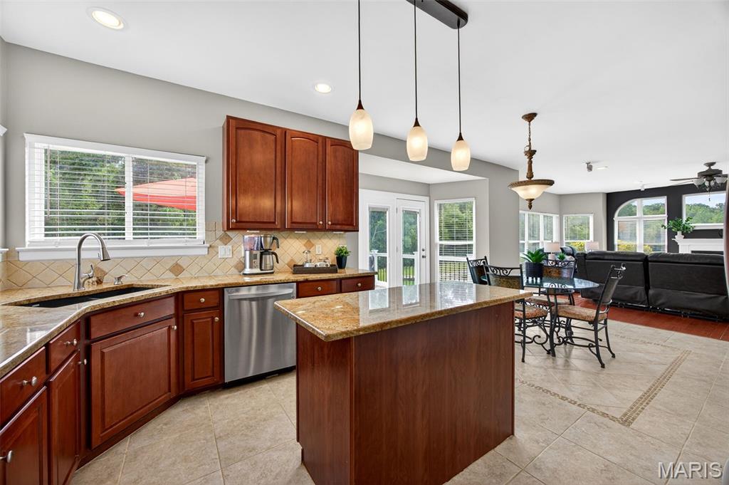 8046 Knights Crossing Drive