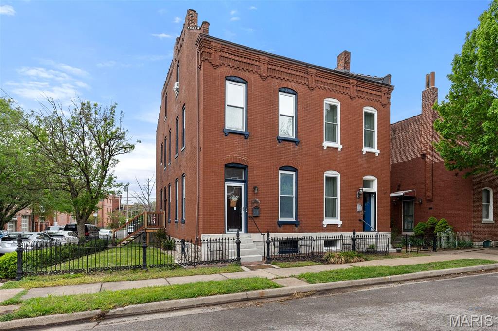 2869 Missouri Avenue