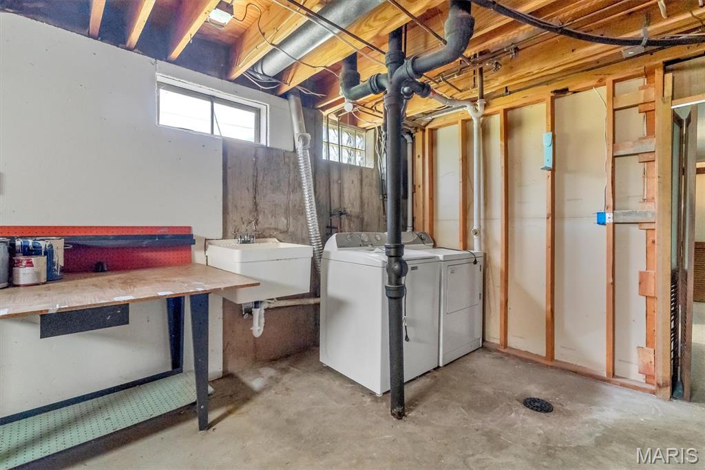 1107 Grenadier Lane