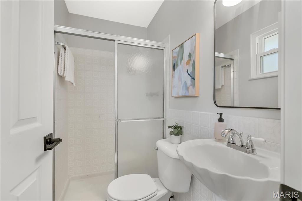 1107 Grenadier Lane