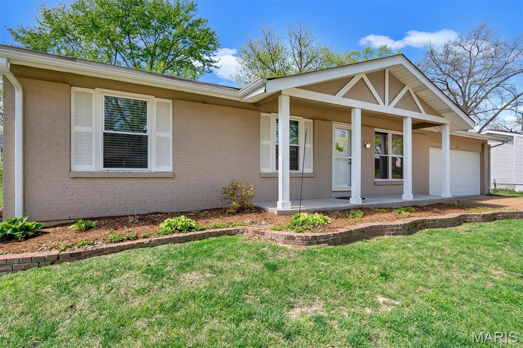 1107 Grenadier Lane