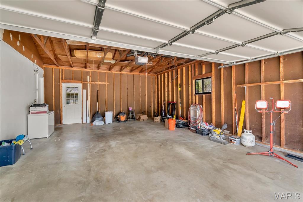 1107 Grenadier Lane