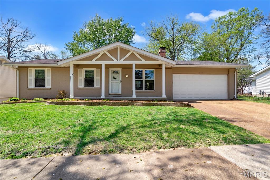1107 Grenadier Lane