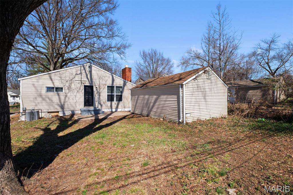 8126 Rector Drive