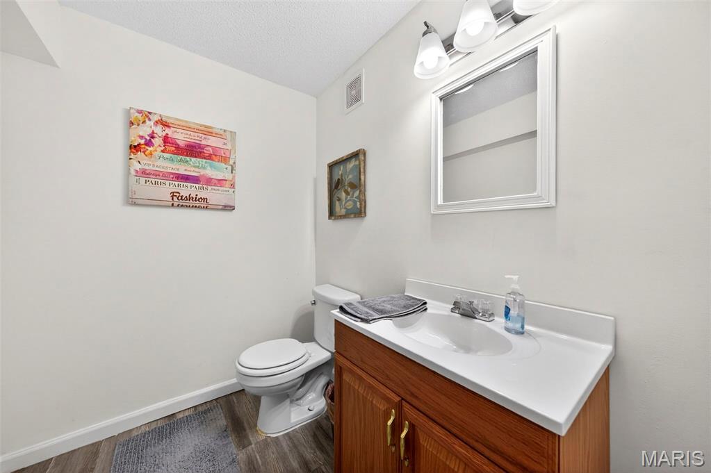 1551 Rosedale Drive Unit: 72A