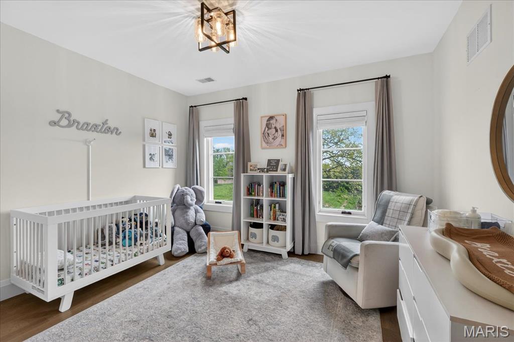 209 N Bemiston Avenue