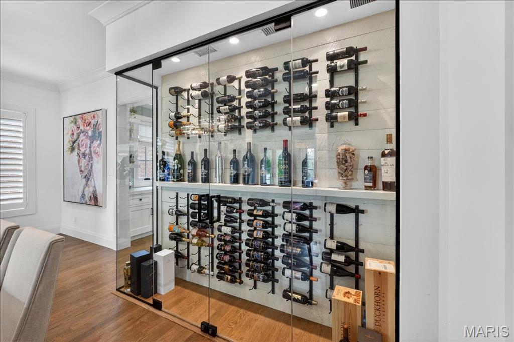 209 N Bemiston Avenue