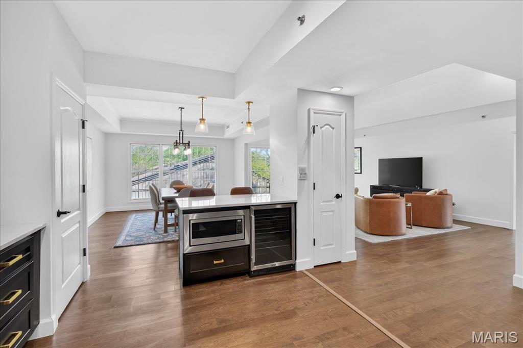 567 Sarah Lane Unit: 307