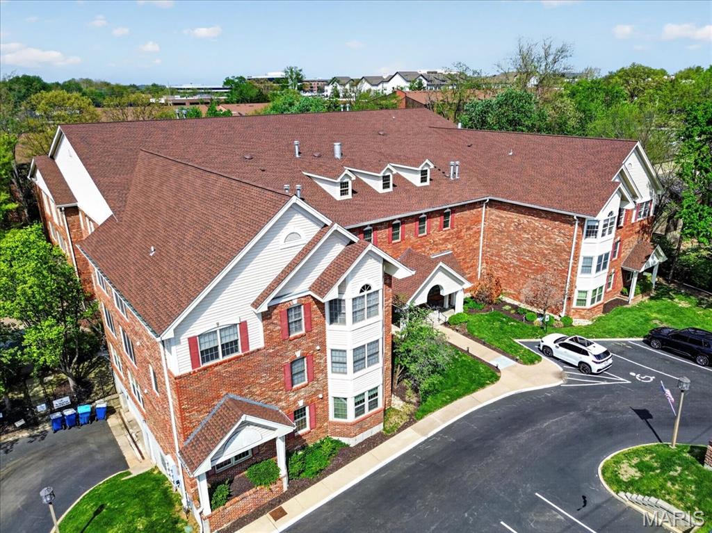 567 Sarah Lane Unit: 307