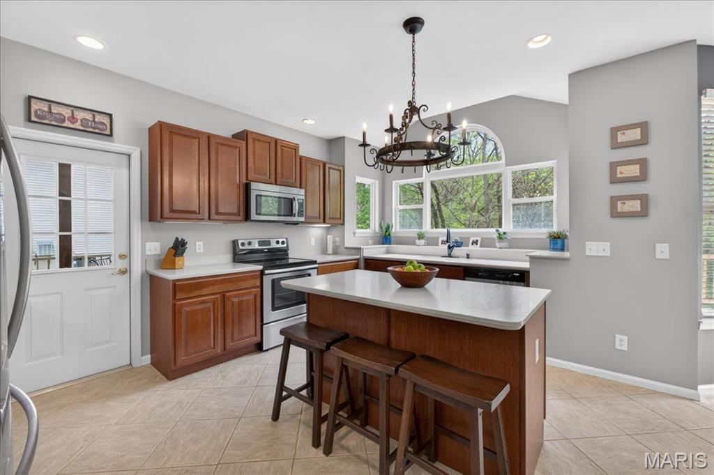 150 Silverstone Circle