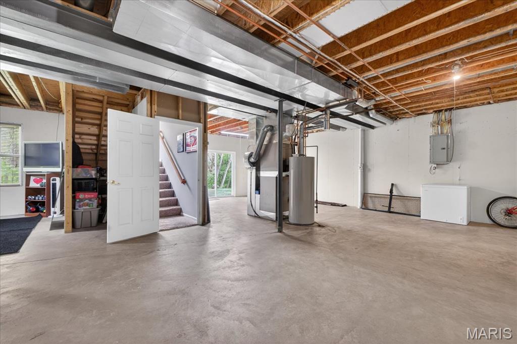 150 Silverstone Circle