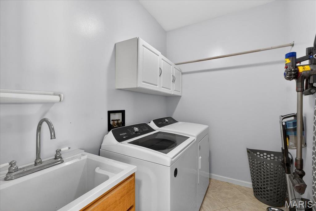 150 Silverstone Circle