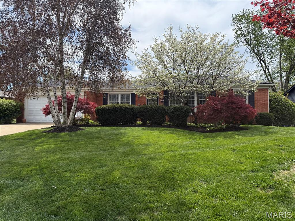 1005 Mayfair Road