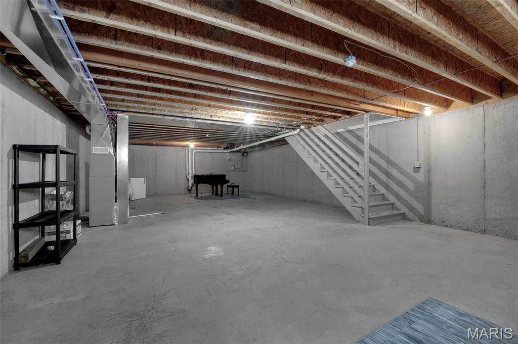 4327 Swan Avenue