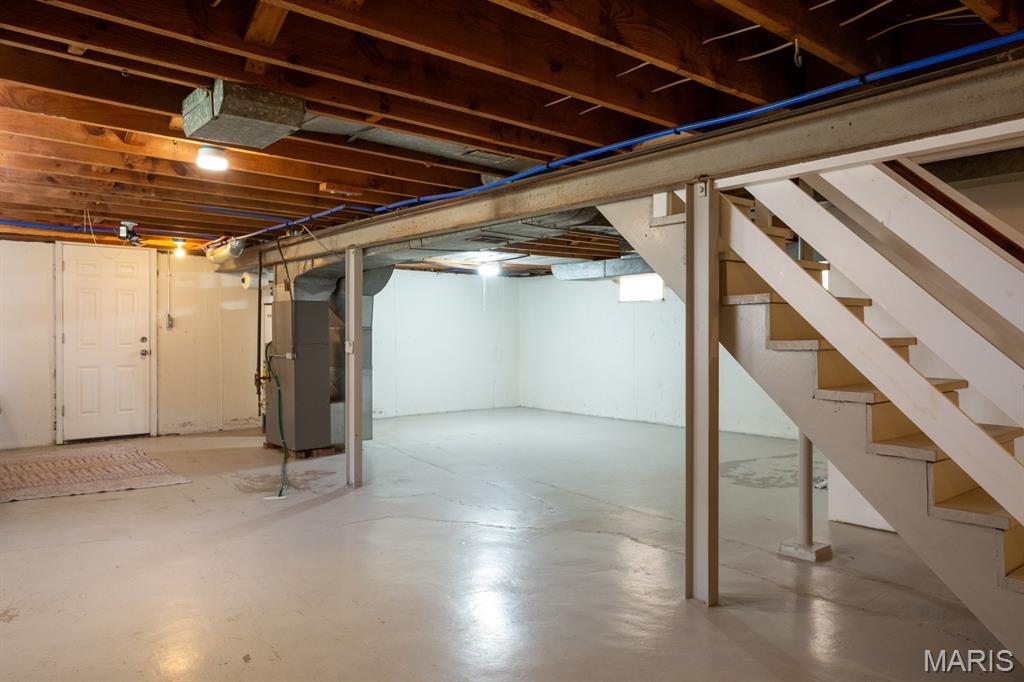 7533 Woodland Avenue
