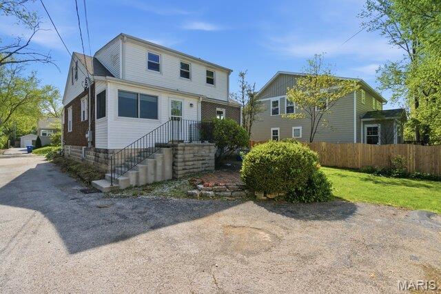 23 Midpark Lane