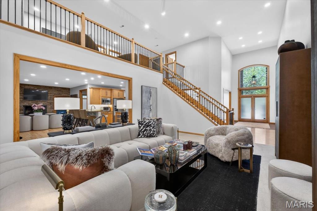 3817 Indian Ridge Lane