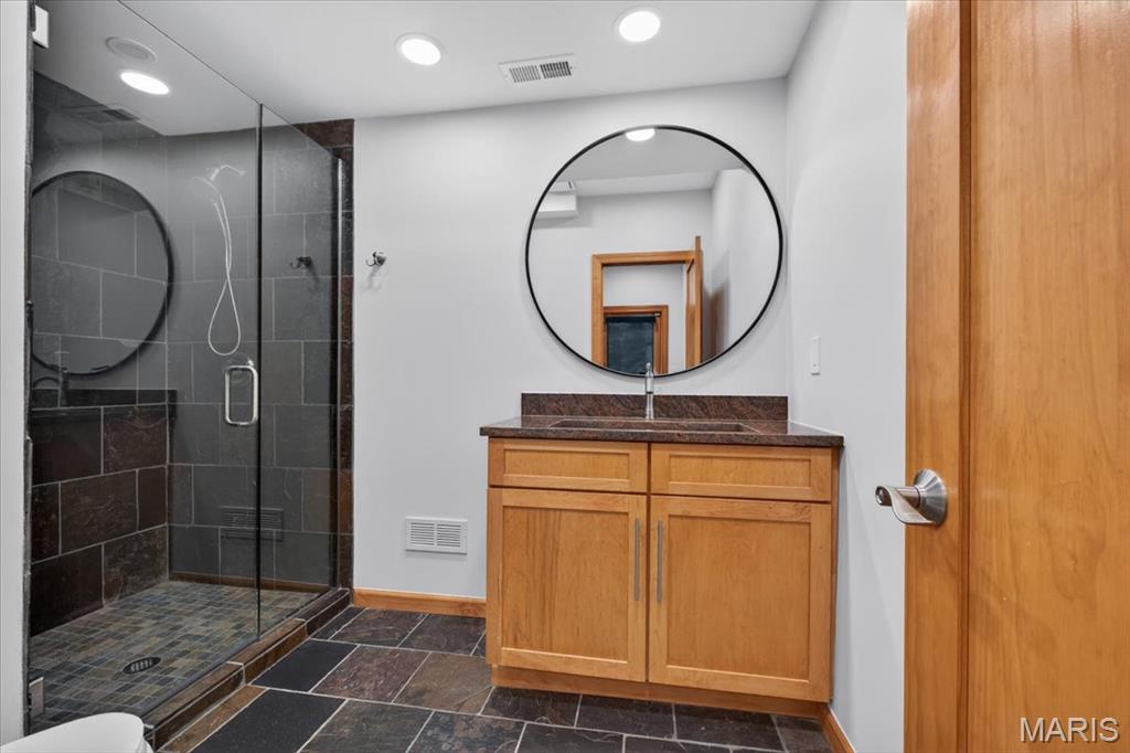 3817 Indian Ridge Lane