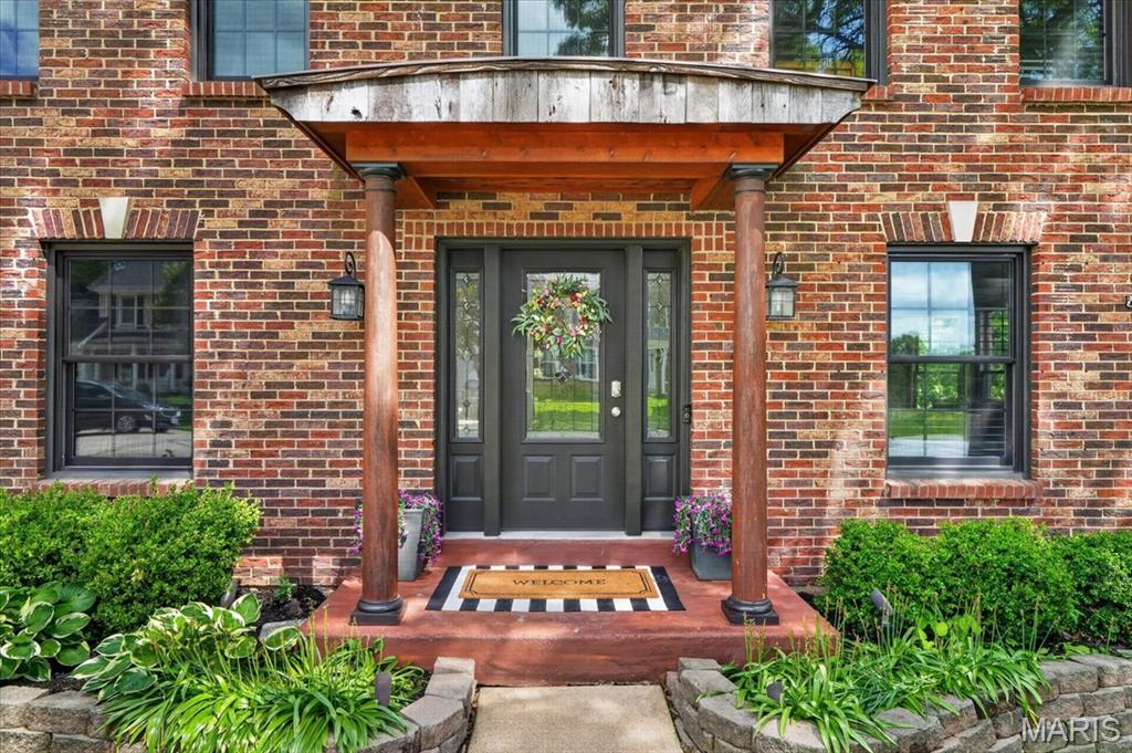 16630 Willow Glen Drive