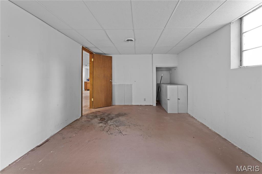 2812 Laclede Station Road