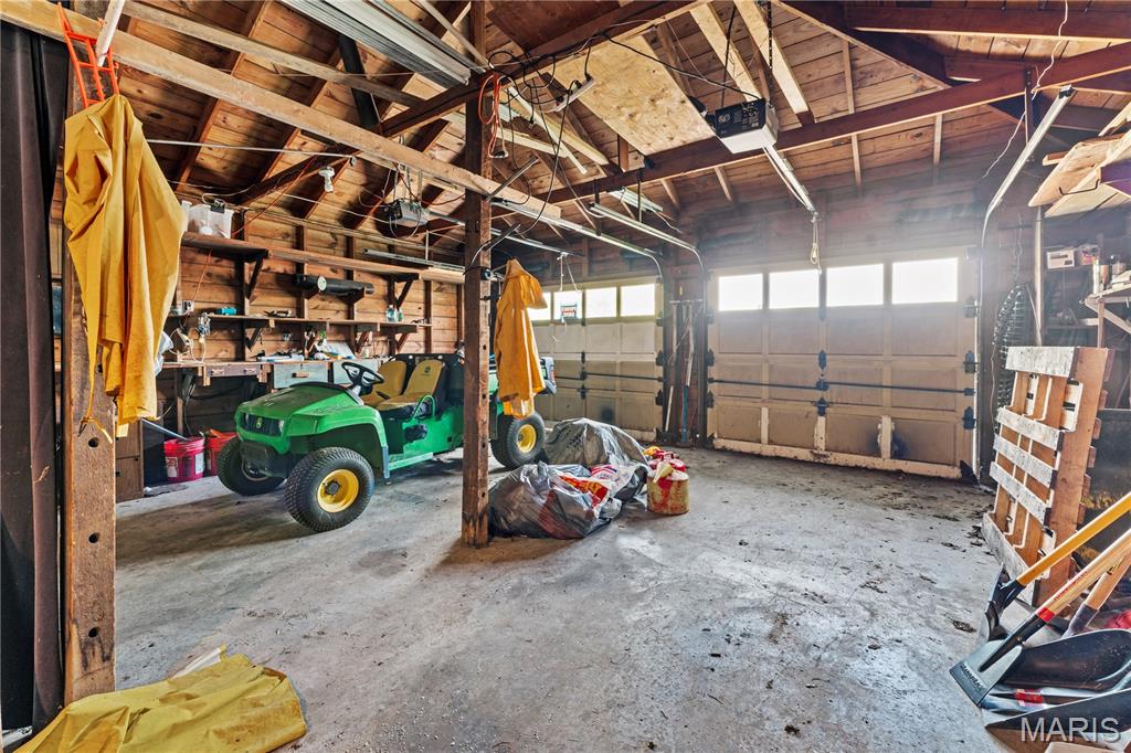 2812 Laclede Station Road