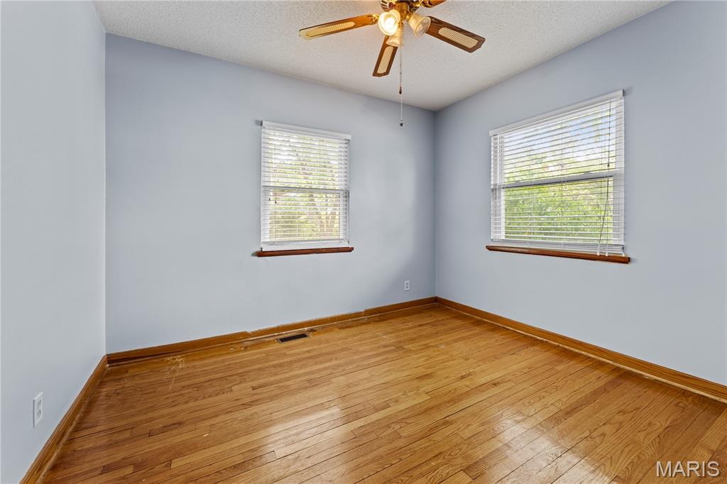 2812 Laclede Station Road