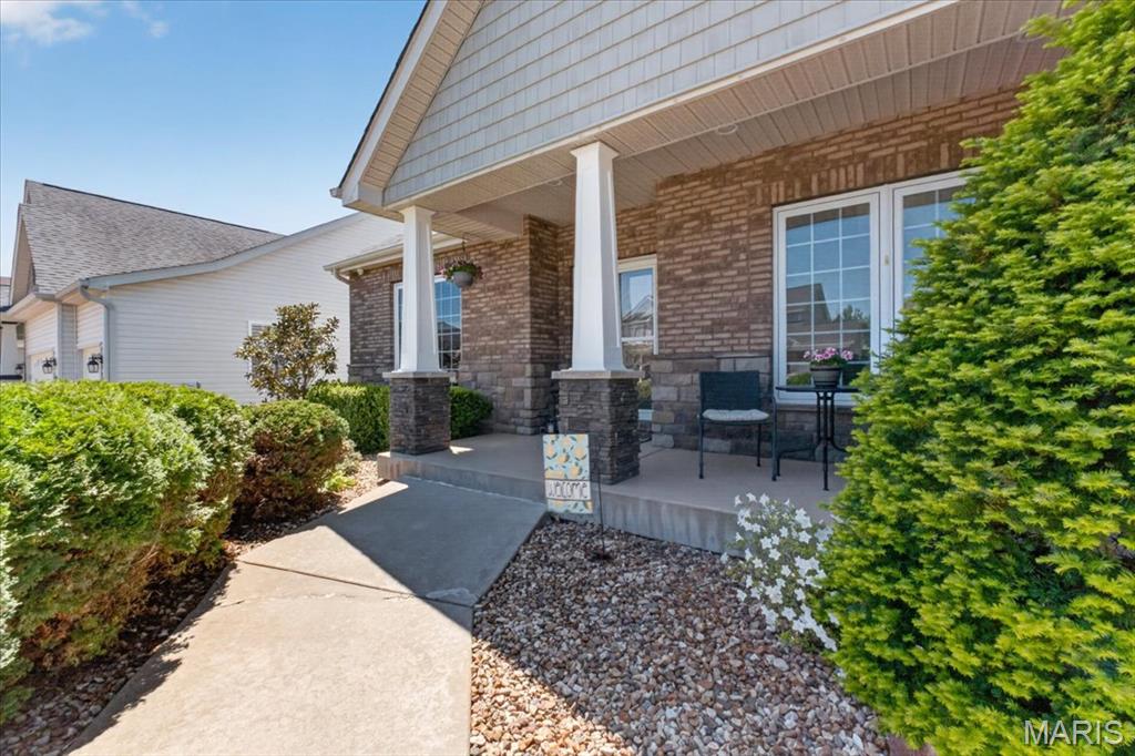 322 Pointe Loma Boulevard