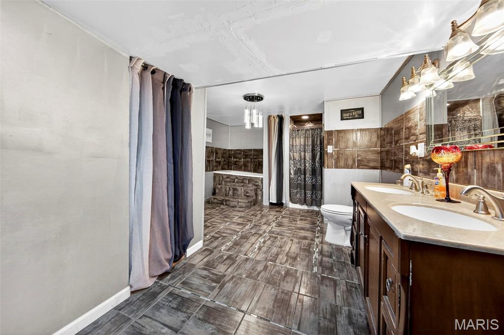 3655 Stonehaven Drive