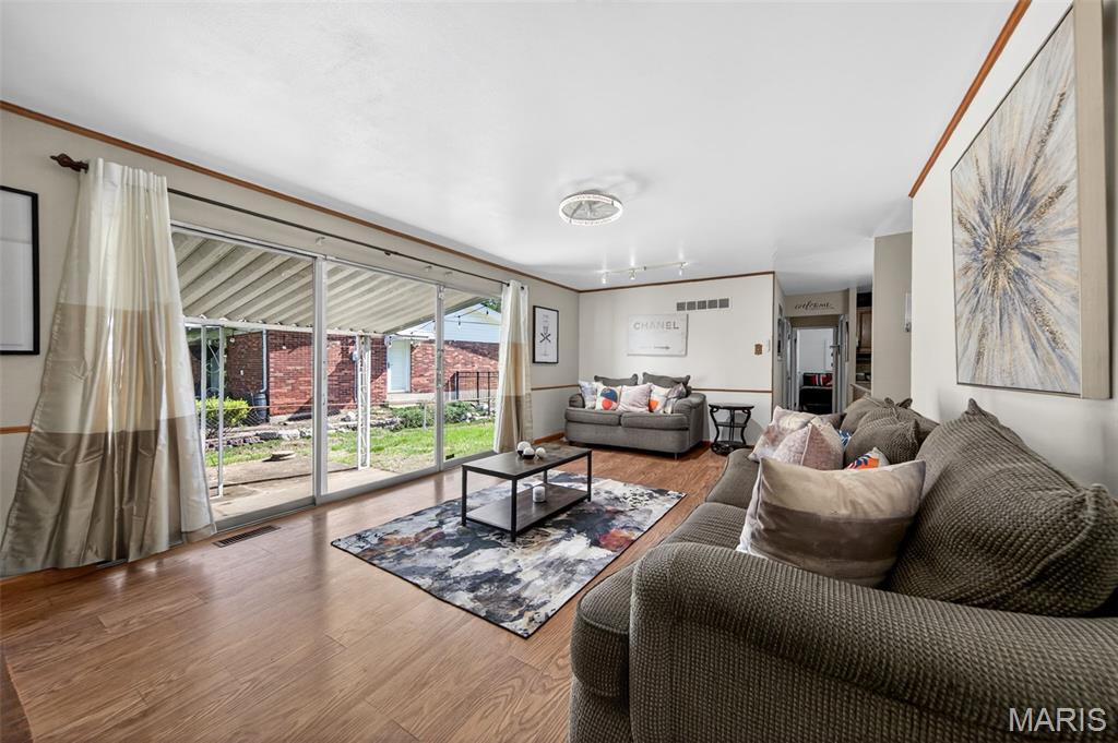 3655 Stonehaven Drive