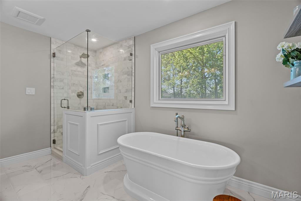 4814 King Andrew Park