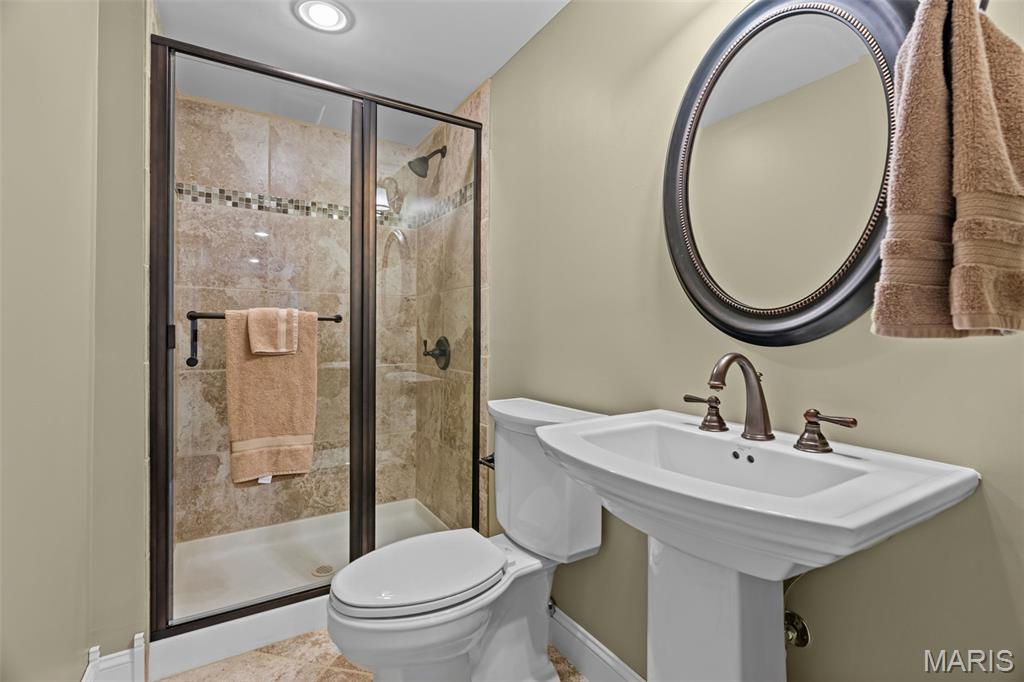 4814 King Andrew Park