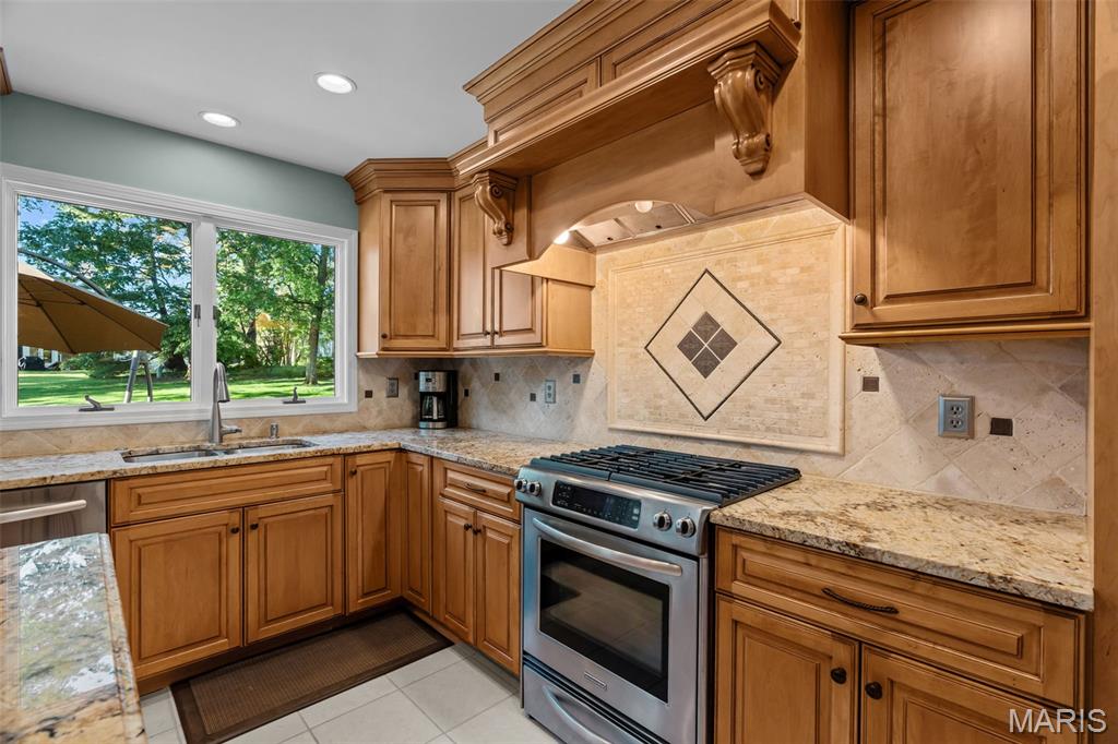 4814 King Andrew Park