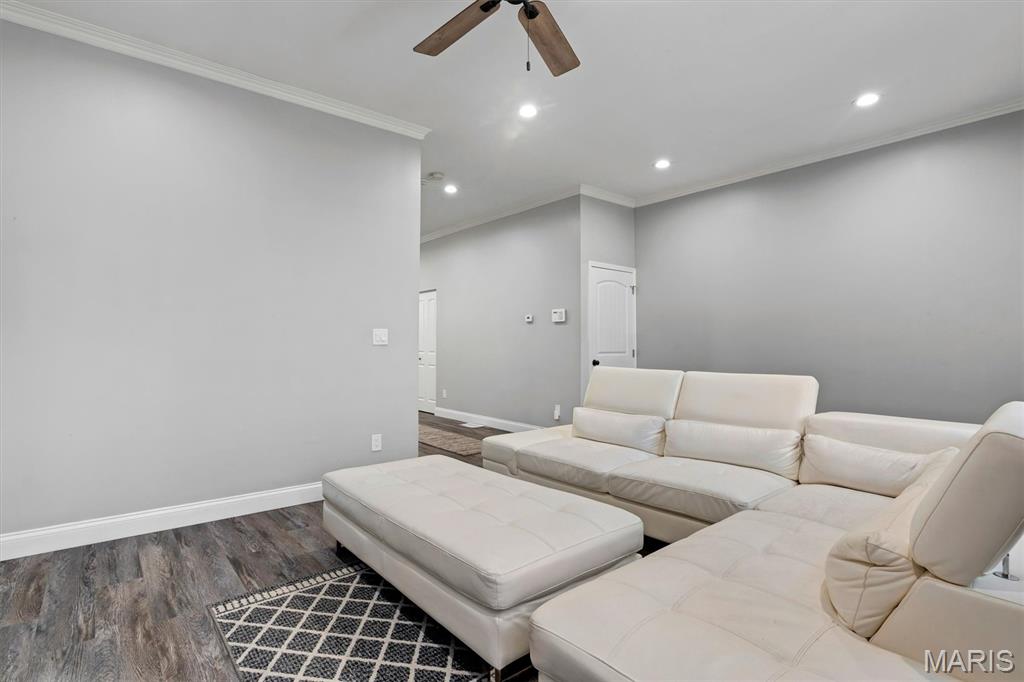 3204 Mount Pleasant Street