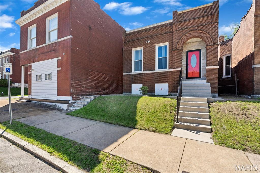 3204 Mount Pleasant Street