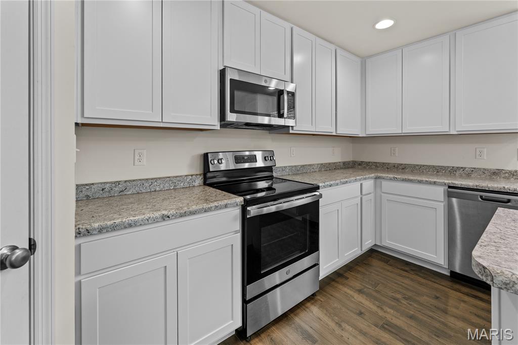 204 Stone View Court