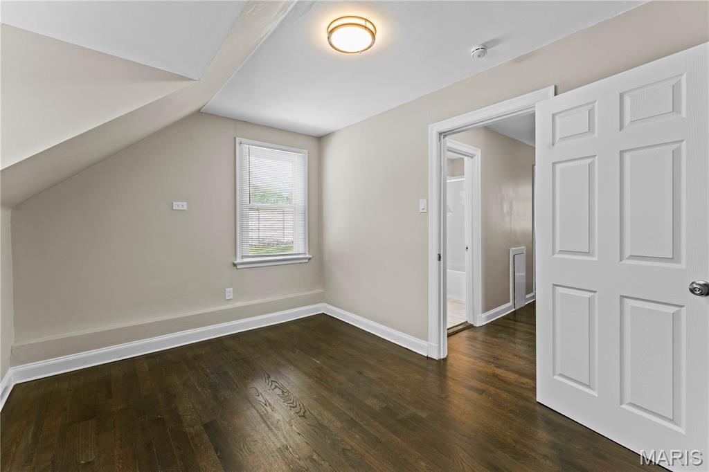 38 Chafford Woods