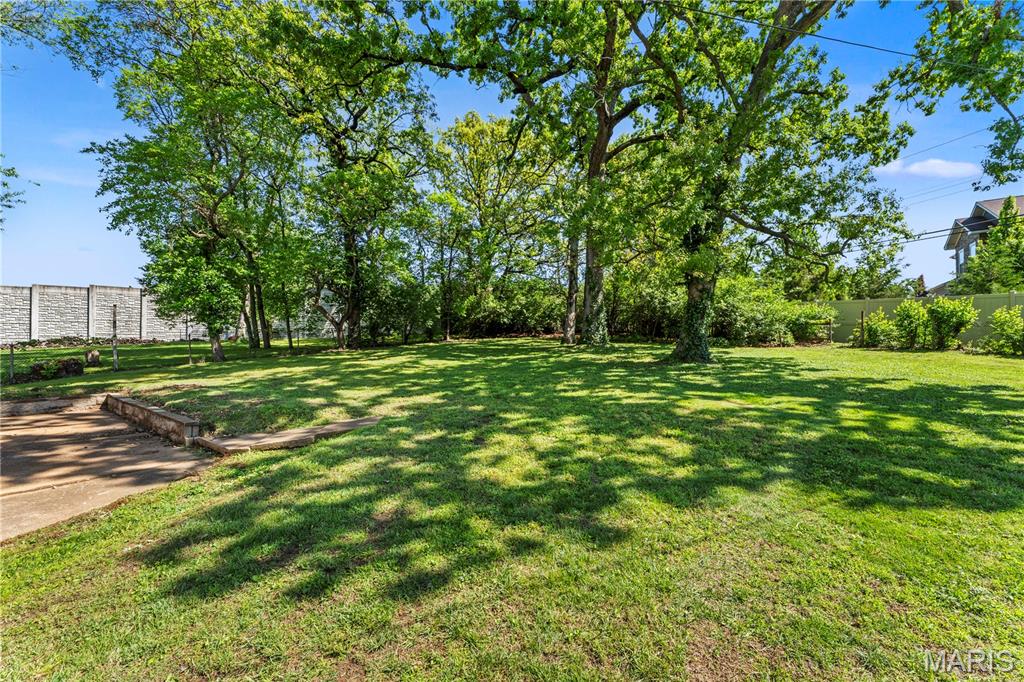 38 Chafford Woods