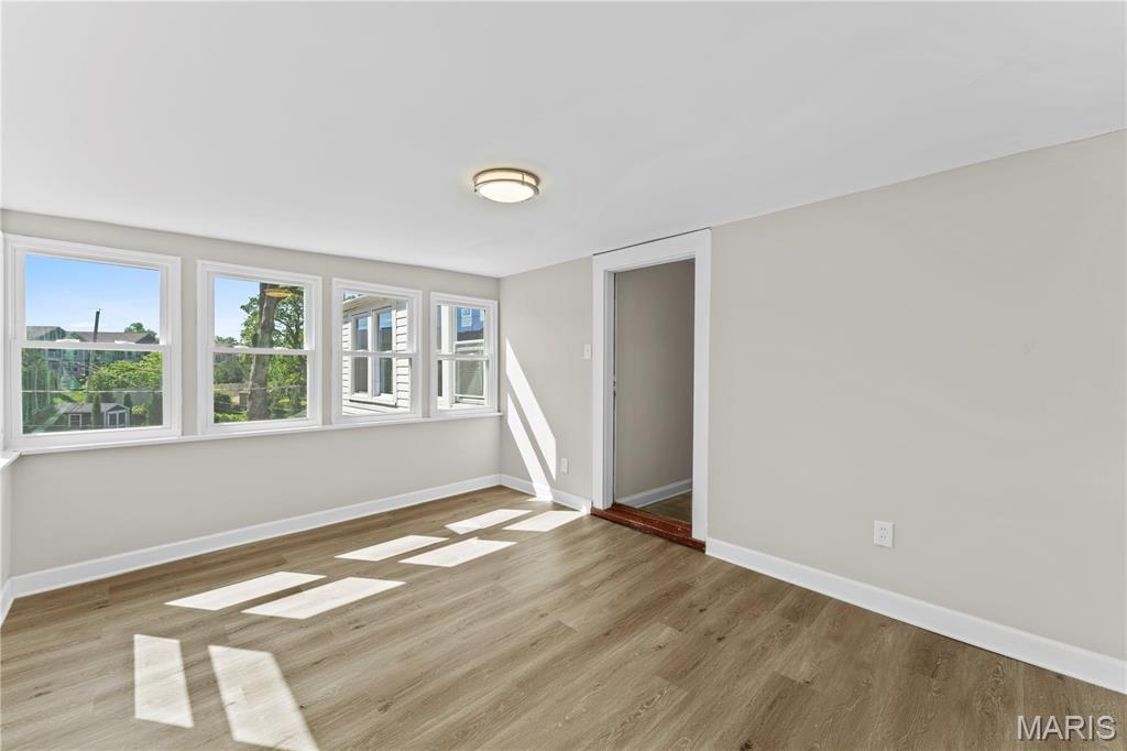 38 Chafford Woods