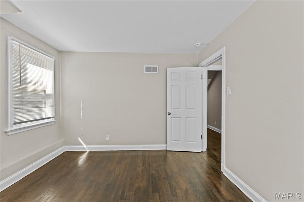 38 Chafford Woods