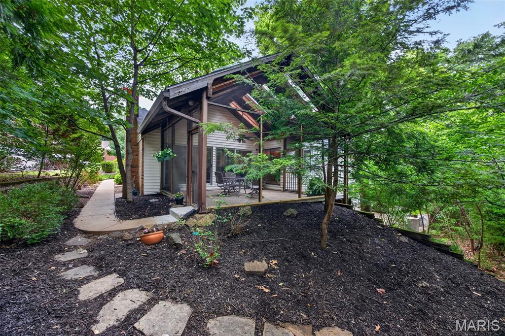12464 Meadow Green Place