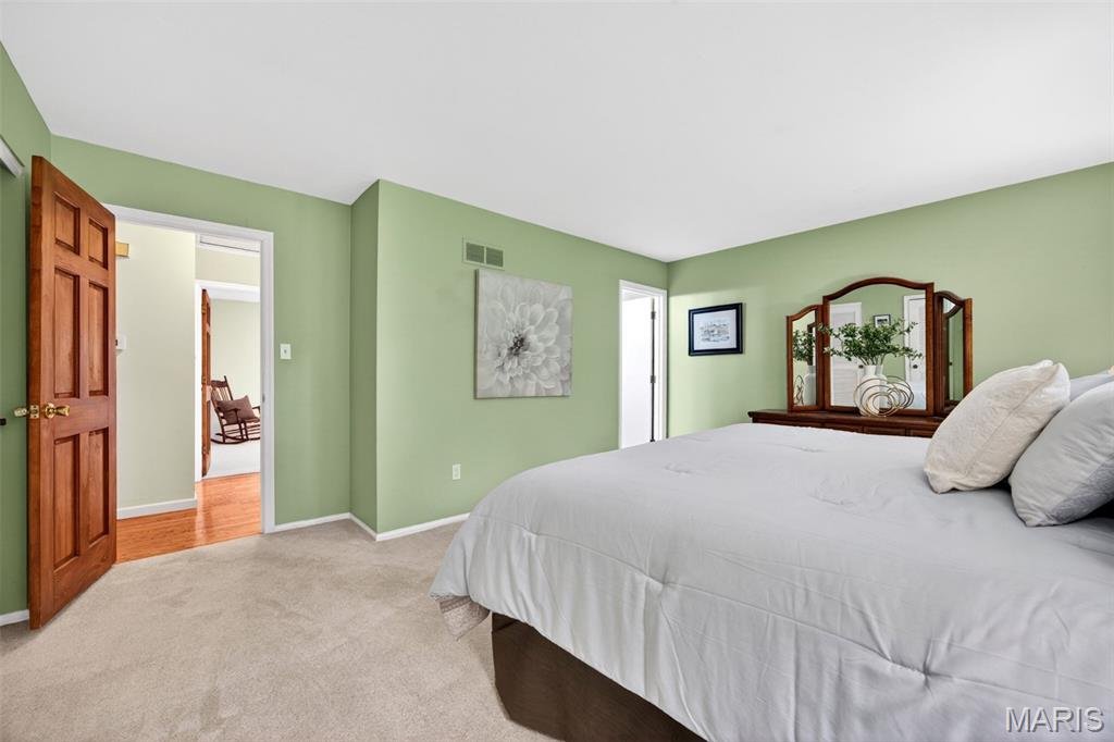 12464 Meadow Green Place