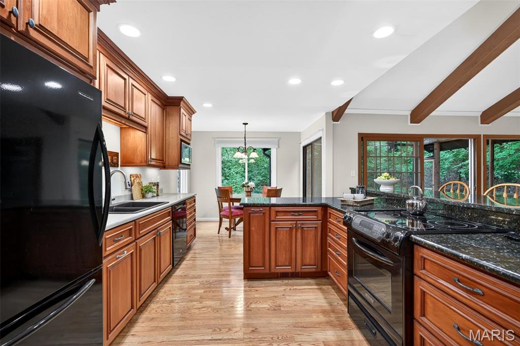12464 Meadow Green Place